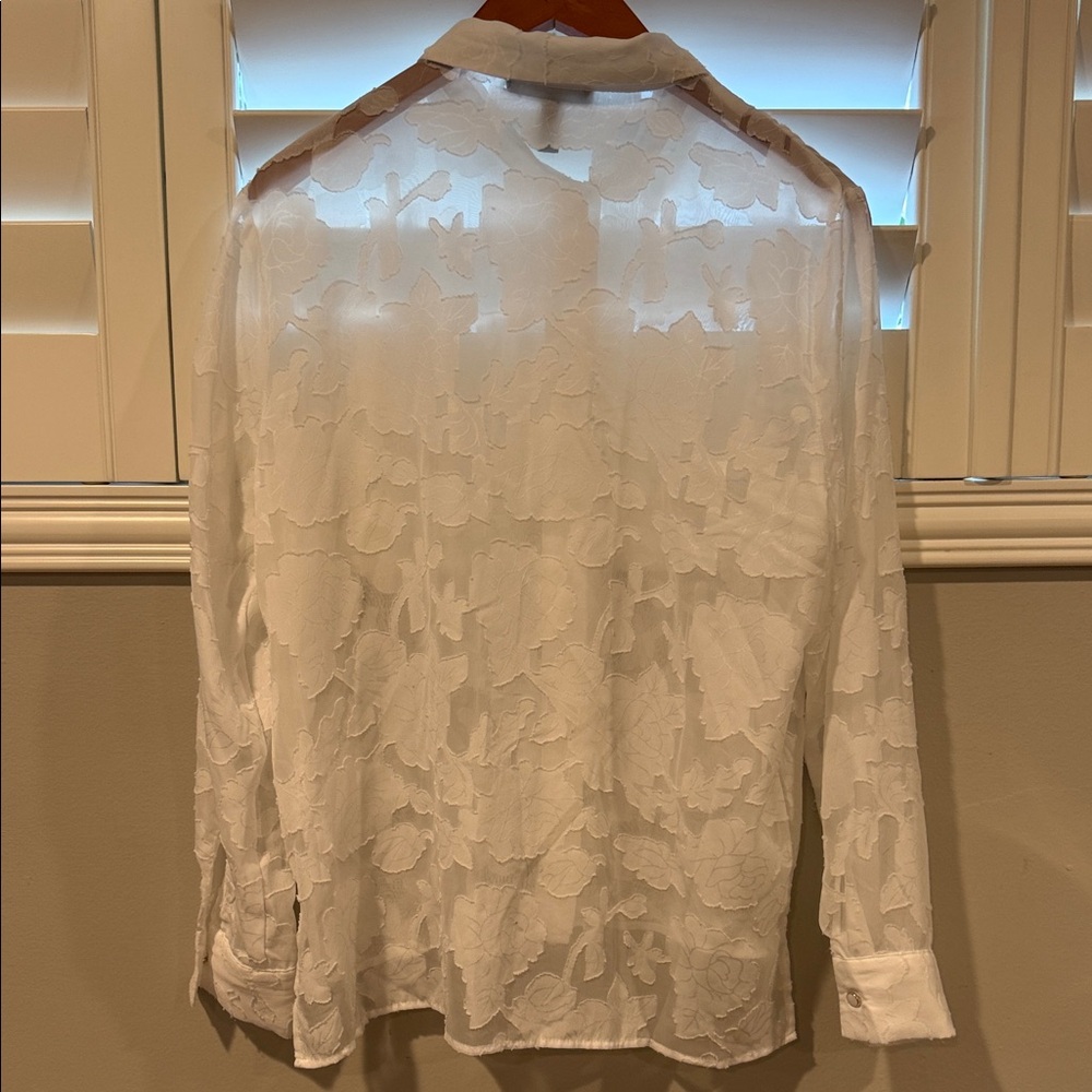 NWOT Ellen Tracy White Floral Blouse - Picture 5 of 8